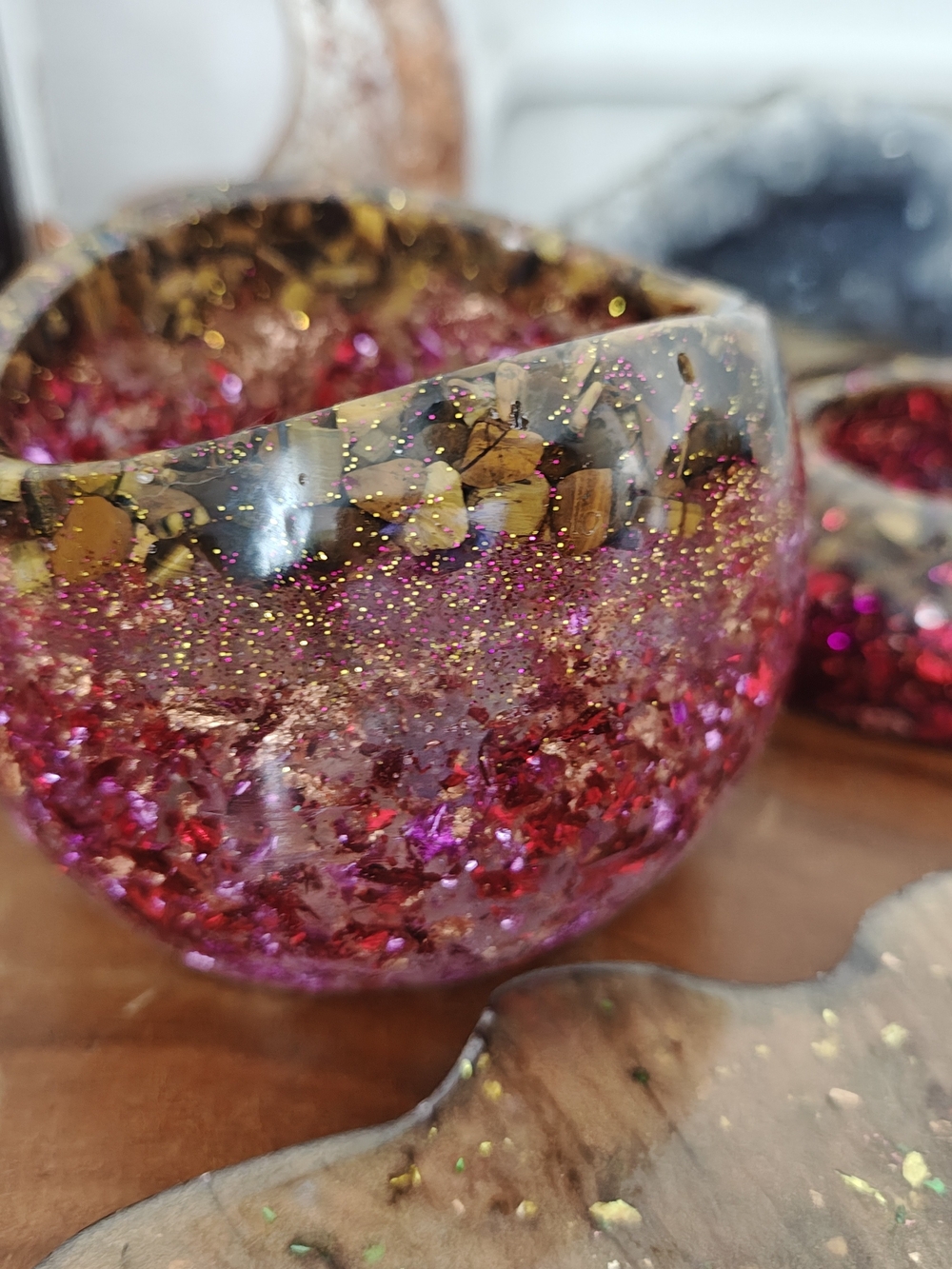 Resin Glitter Decorative Bowl in Fuchsia and Gold